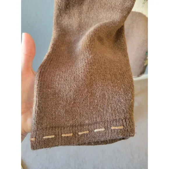 Croft & Barrow patchwork cardigan sweater featuring embroidered nature scenes 2X - Picture 6 of 14